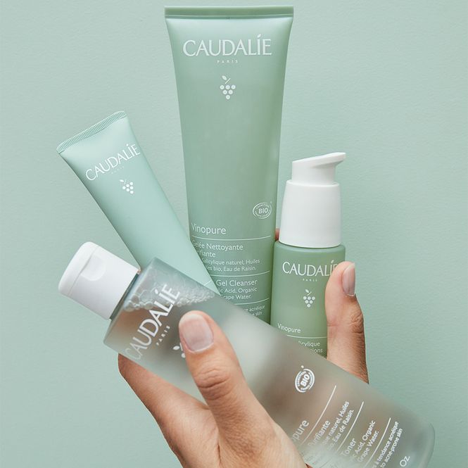 Hovedbilde Vinopure Moisturizing Mattifying Fluid