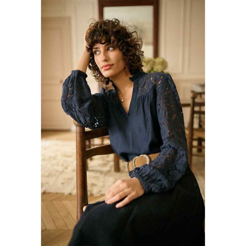 CRLiselin Lace Blouse