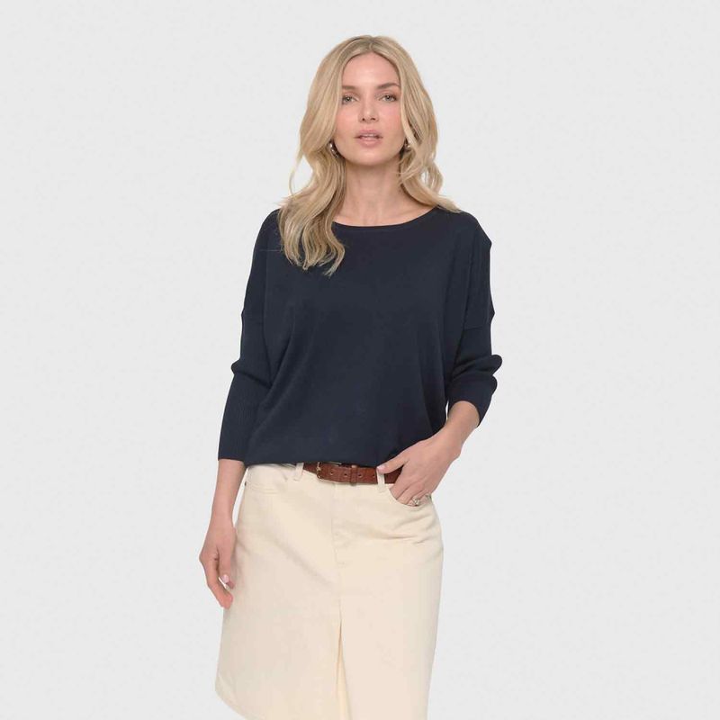 MilaSZ R-Neck Pullover